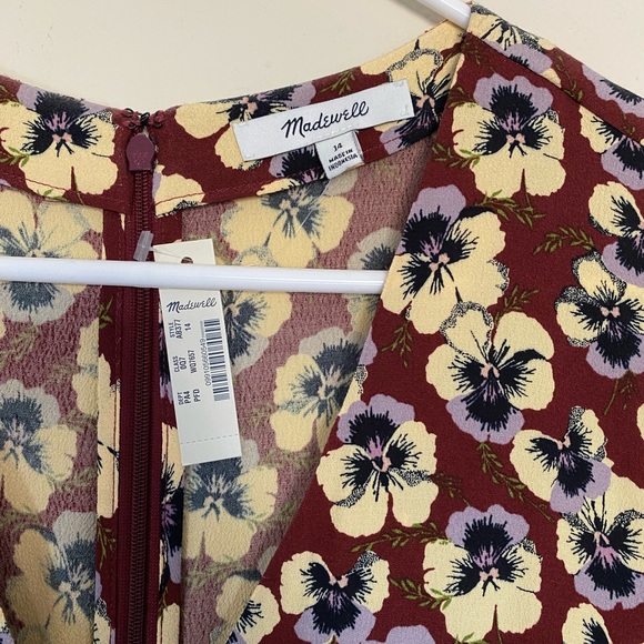 Madewell Button Wrap Dress in Viola Floral - Picture 4 of 4